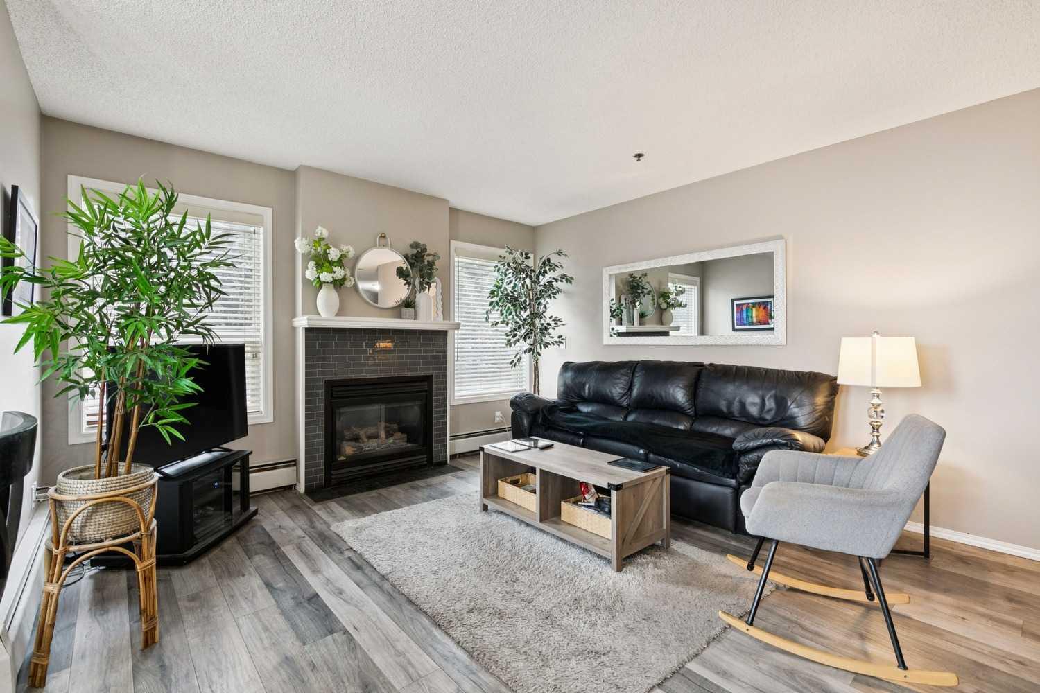 7 Harvest Gold Manor NE 104