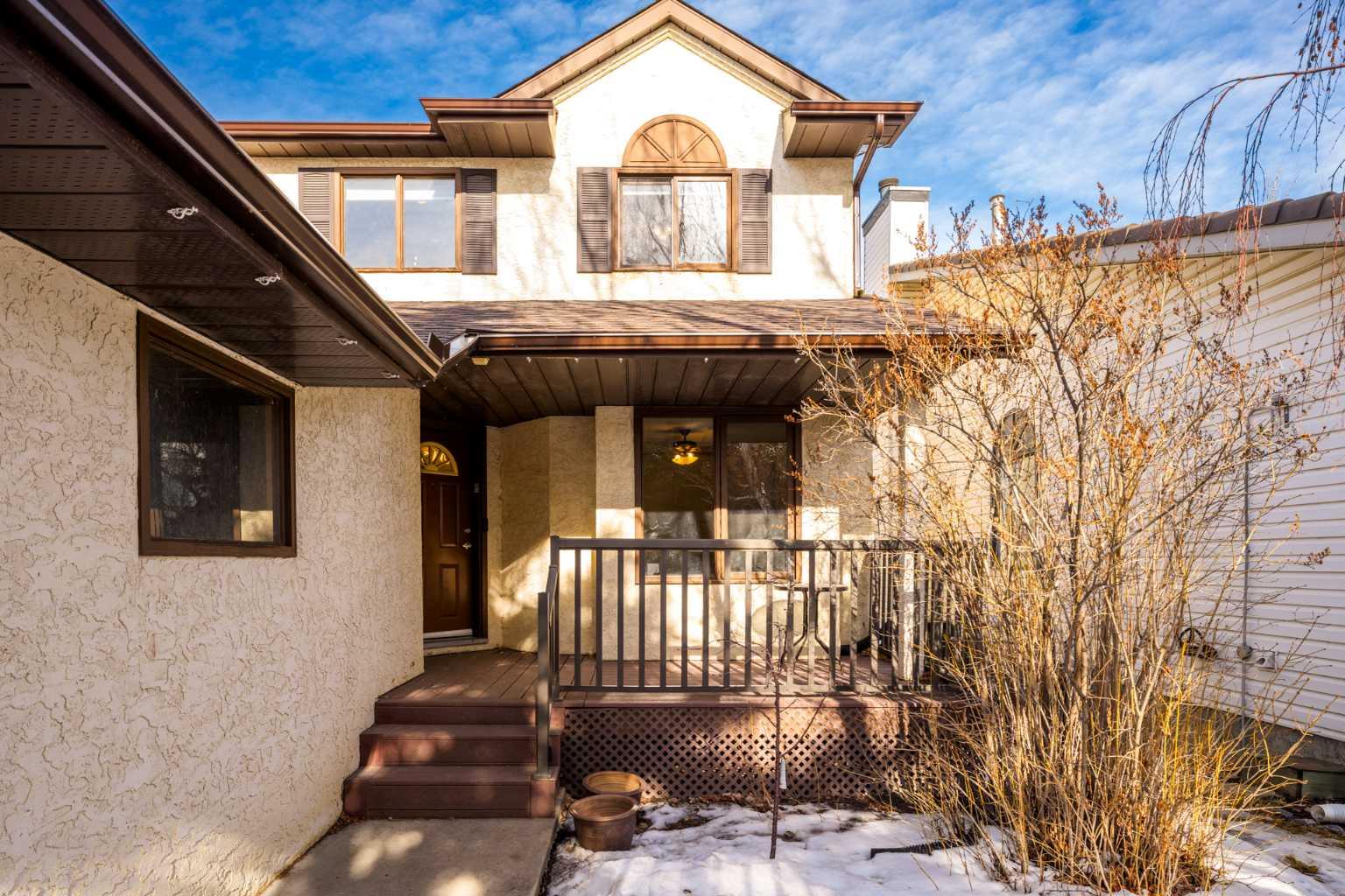 84 Rivergreen Crescent SE