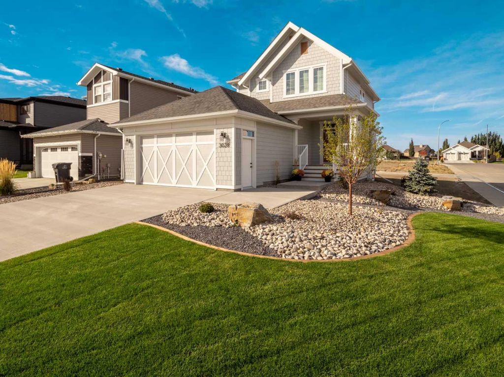 Photo of 3028 21 Street, Coaldale, AB T1M 0E9 (MLS # A2294882)