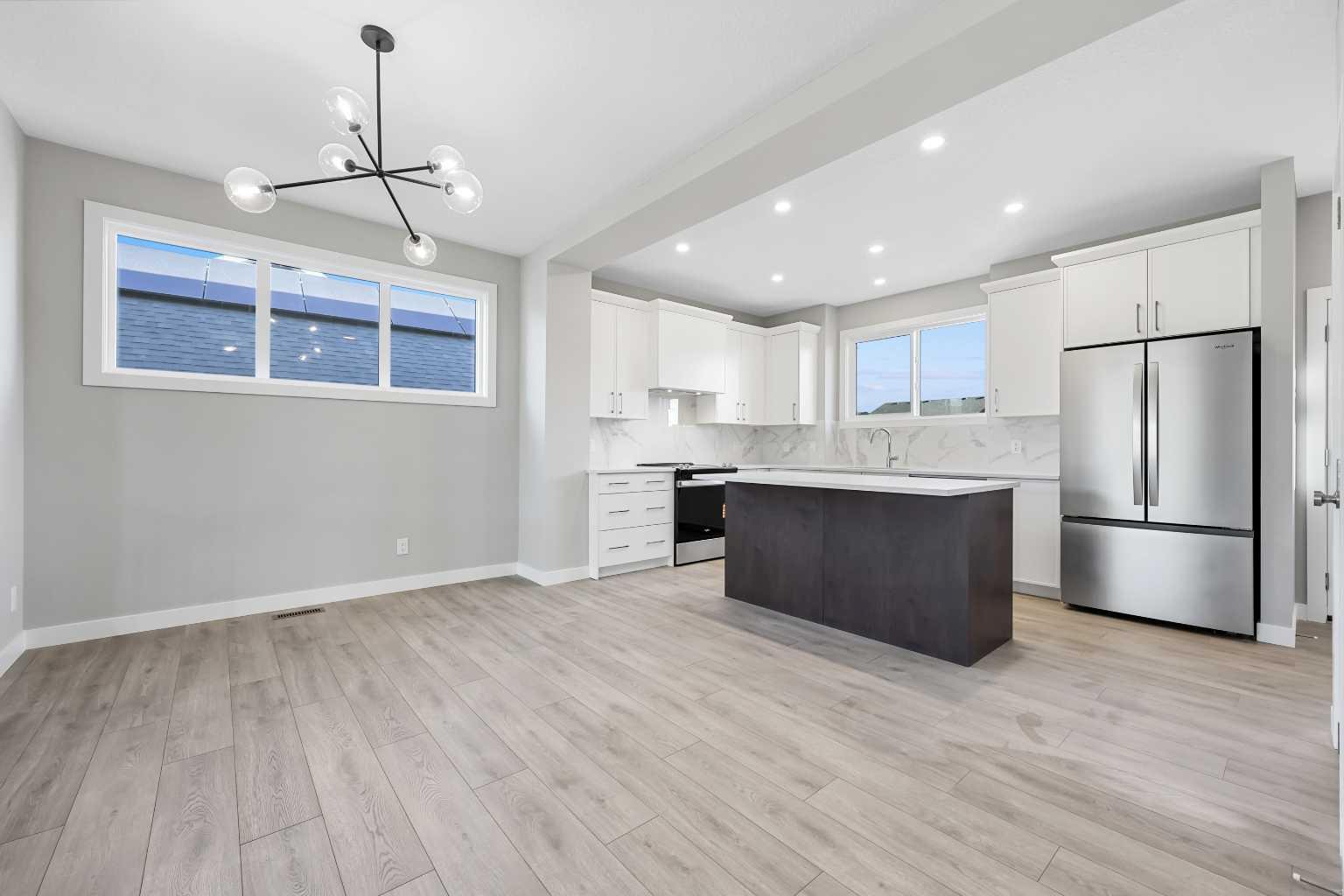 112 Mitchell Walk NW