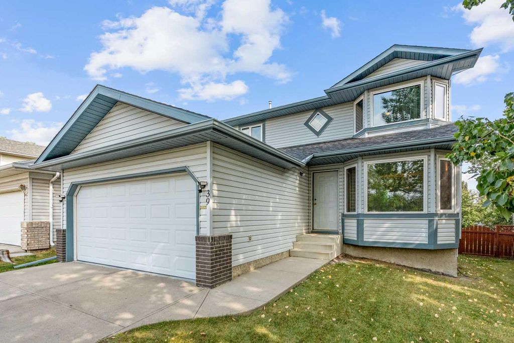 Photo of 39 Arbour Wood Close NW, Calgary, AB T3G 4A8 (MLS # A2291285)
