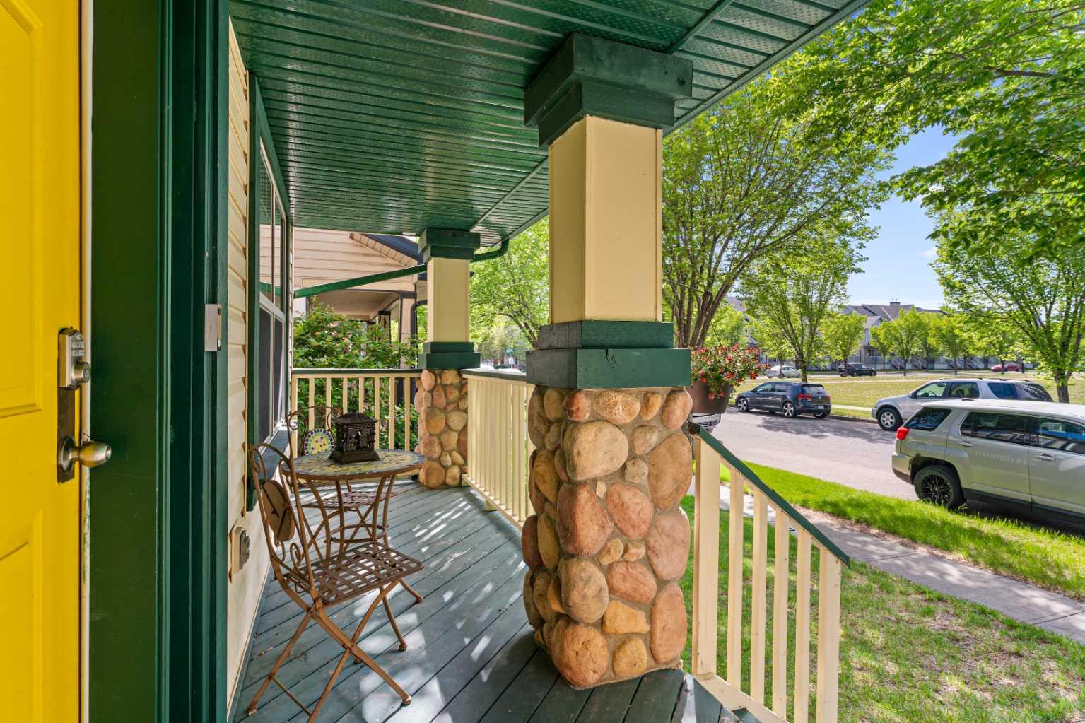 15 Prestwick Green SE