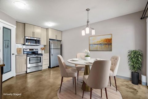 204 6 Avenue D Strathmore AB T1P 1S3