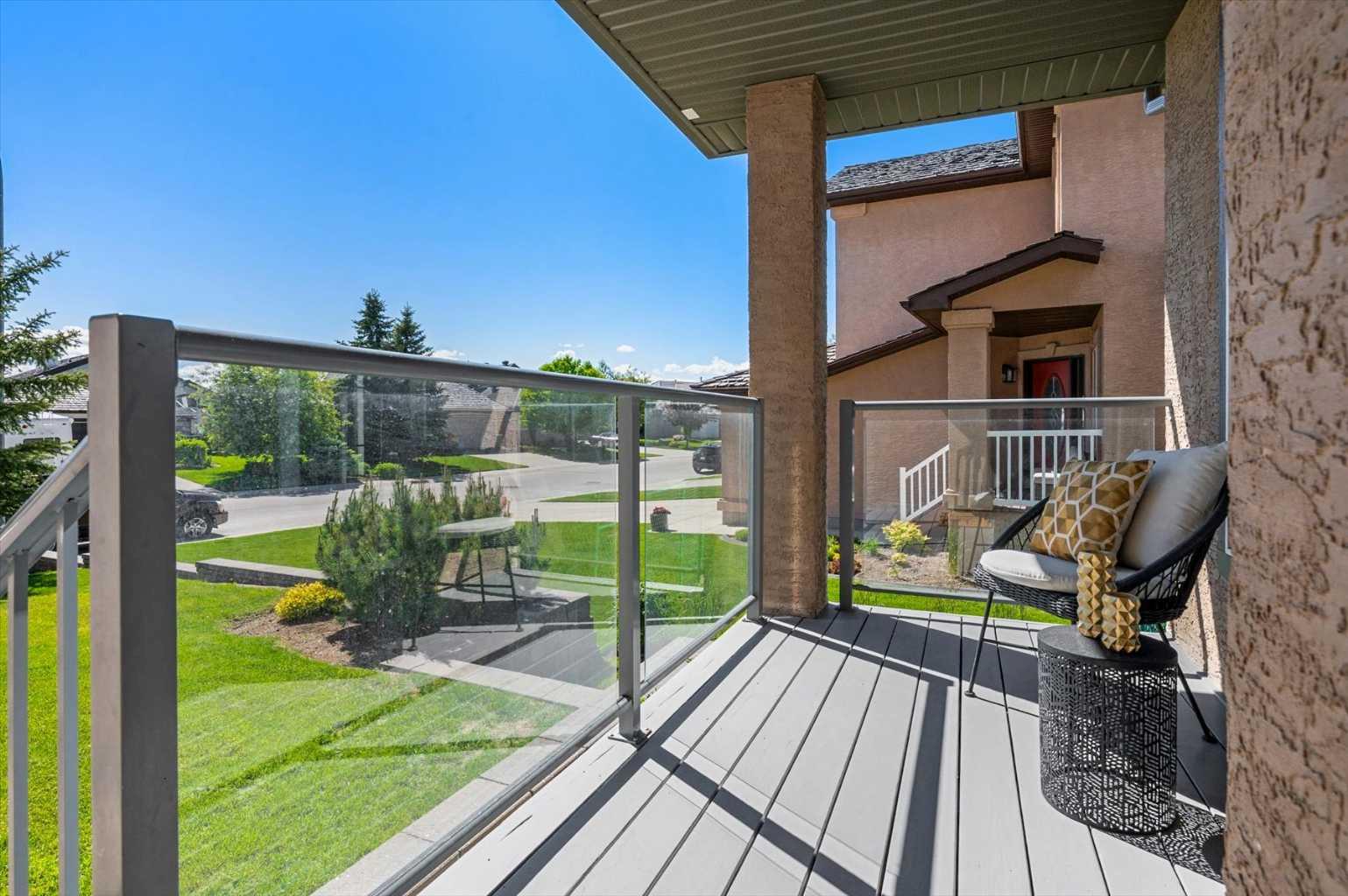 255 Gleneagles View