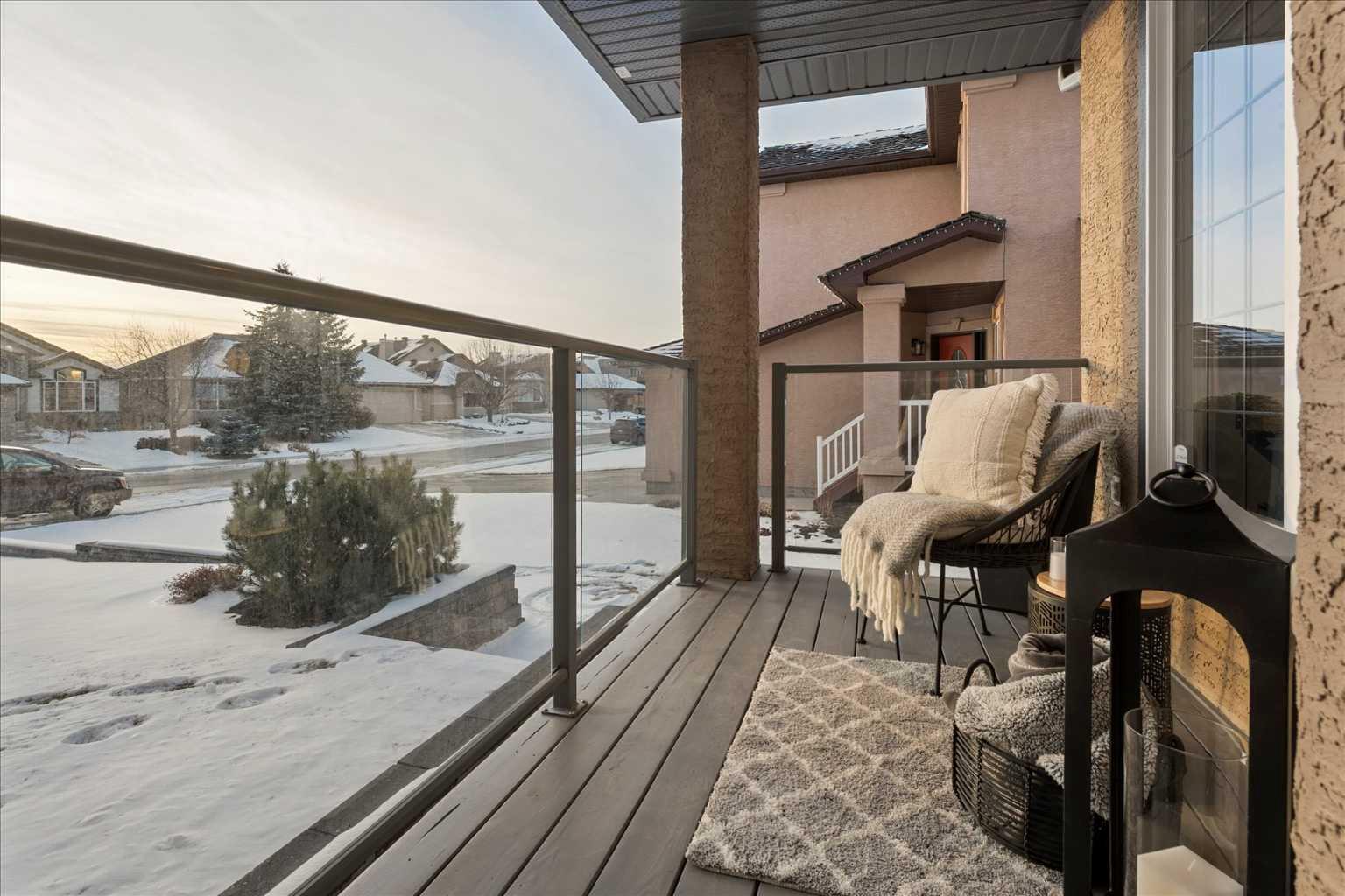 255 Gleneagles View
