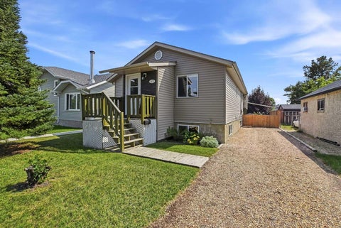 Photo of 5431 55 Avenue, Lacombe, AB T4L 1M1 (MLS # A2333032)