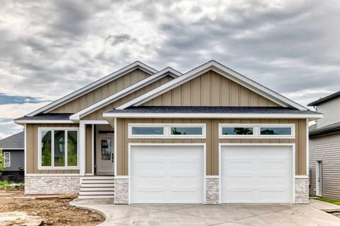 Photo of 31 Williams Avenue, Olds, AB T4H 0B6 (MLS # A2320339)
