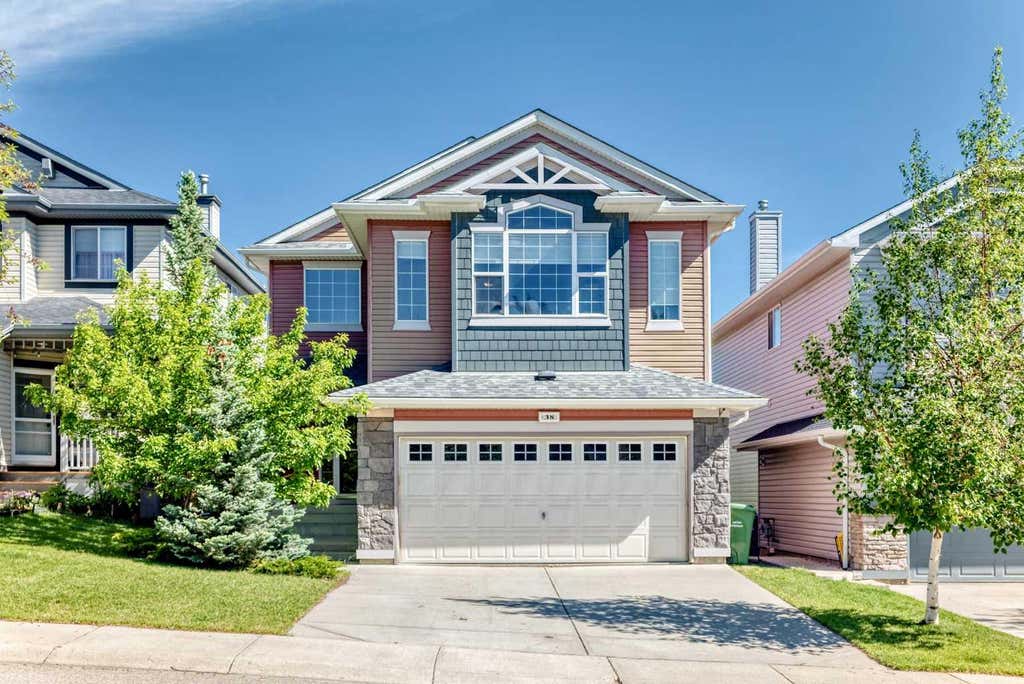 Photo of 38 Royal Oak Grove NW, Calgary, AB T3G 5P3 (MLS # A2322923)