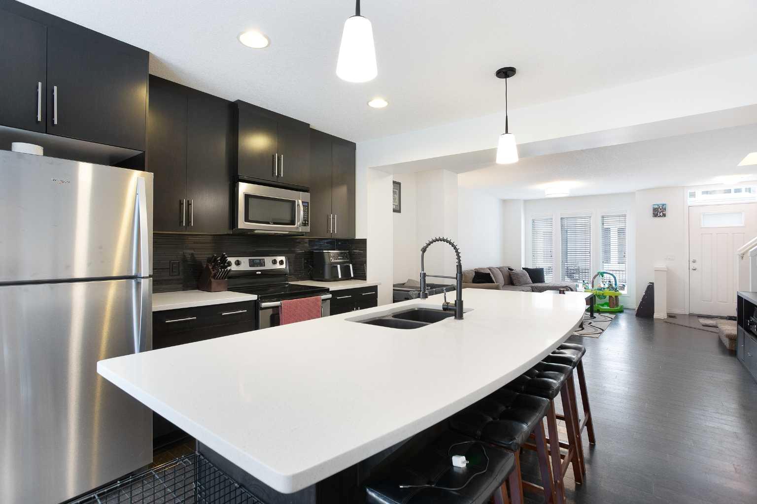 210 Auburn Bay Square SE