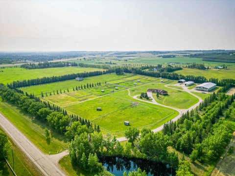Photo of 16117 Highway 552 Highway W, Rural Foothills County, AB T1S 5N1 (MLS # A2320095)