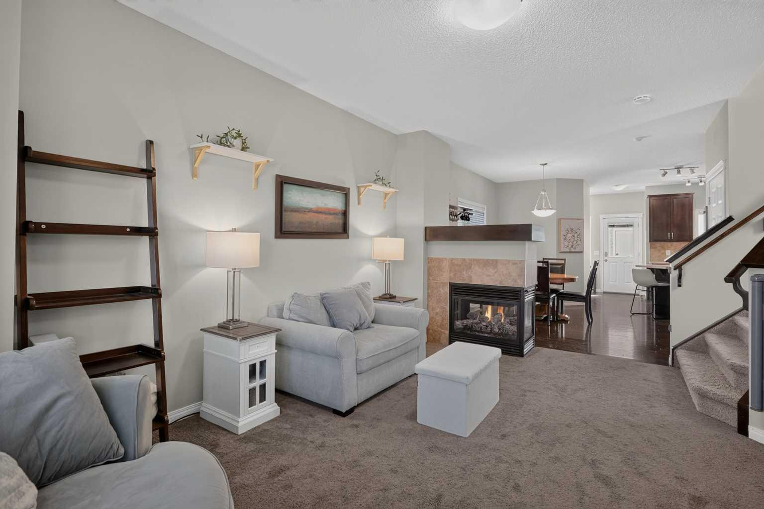 325 CIMARRON VISTA Way