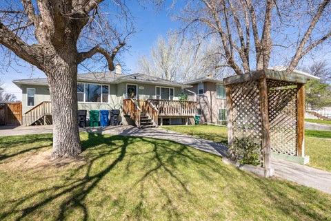 Photo of 734 4 Street S, Lethbridge, AB T1J 2B1 (MLS # A2309984)