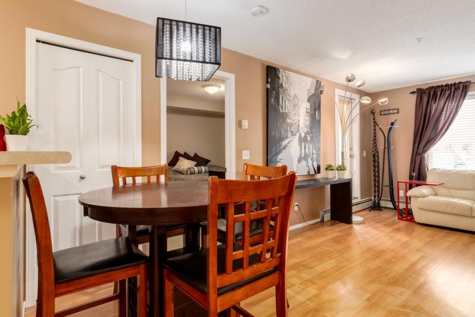 8 Bridlecrest Drive SW 2128