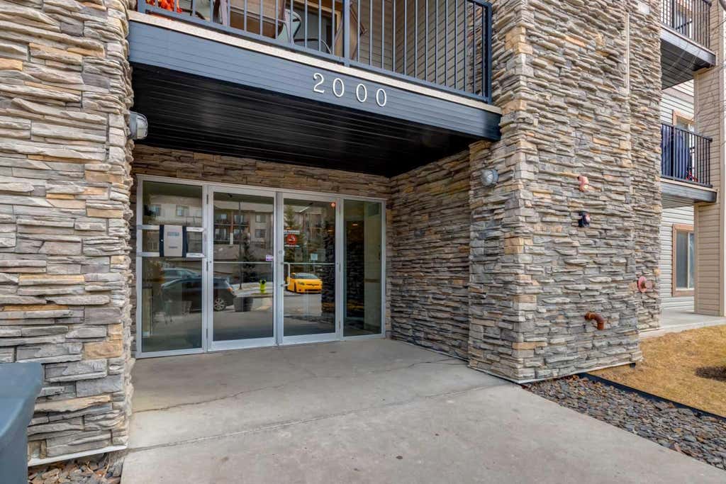 Photo of 8 Bridlecrest Drive SW #2128, Calgary, AB T2Y 0H7 (MLS # A2336482)