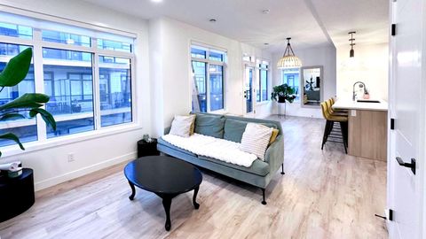 562 Seton Circle 407 Calgary AB T3M 3Y5