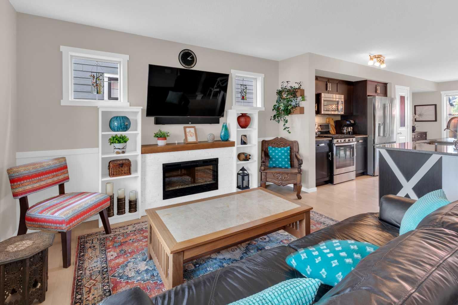 87 Marine Drive SE