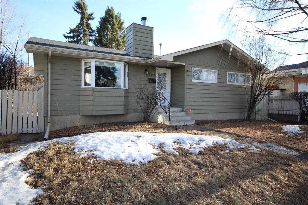 3824 BRANTFORD Drive NW