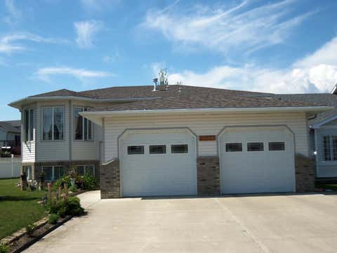Photo of 10330 83 Street, Peace River, AB T8S 1X9 (MLS # A2319770)