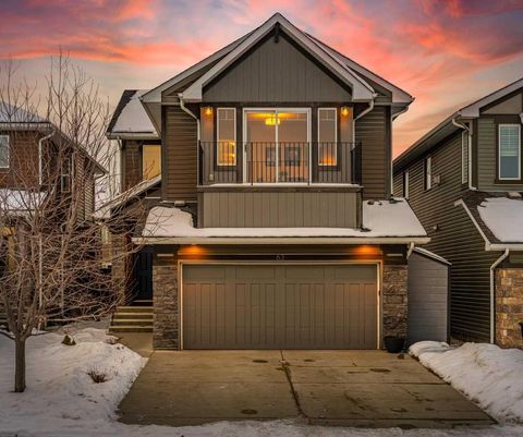 63 Auburn Glen Heights SE Calgary AB T3M 0N1