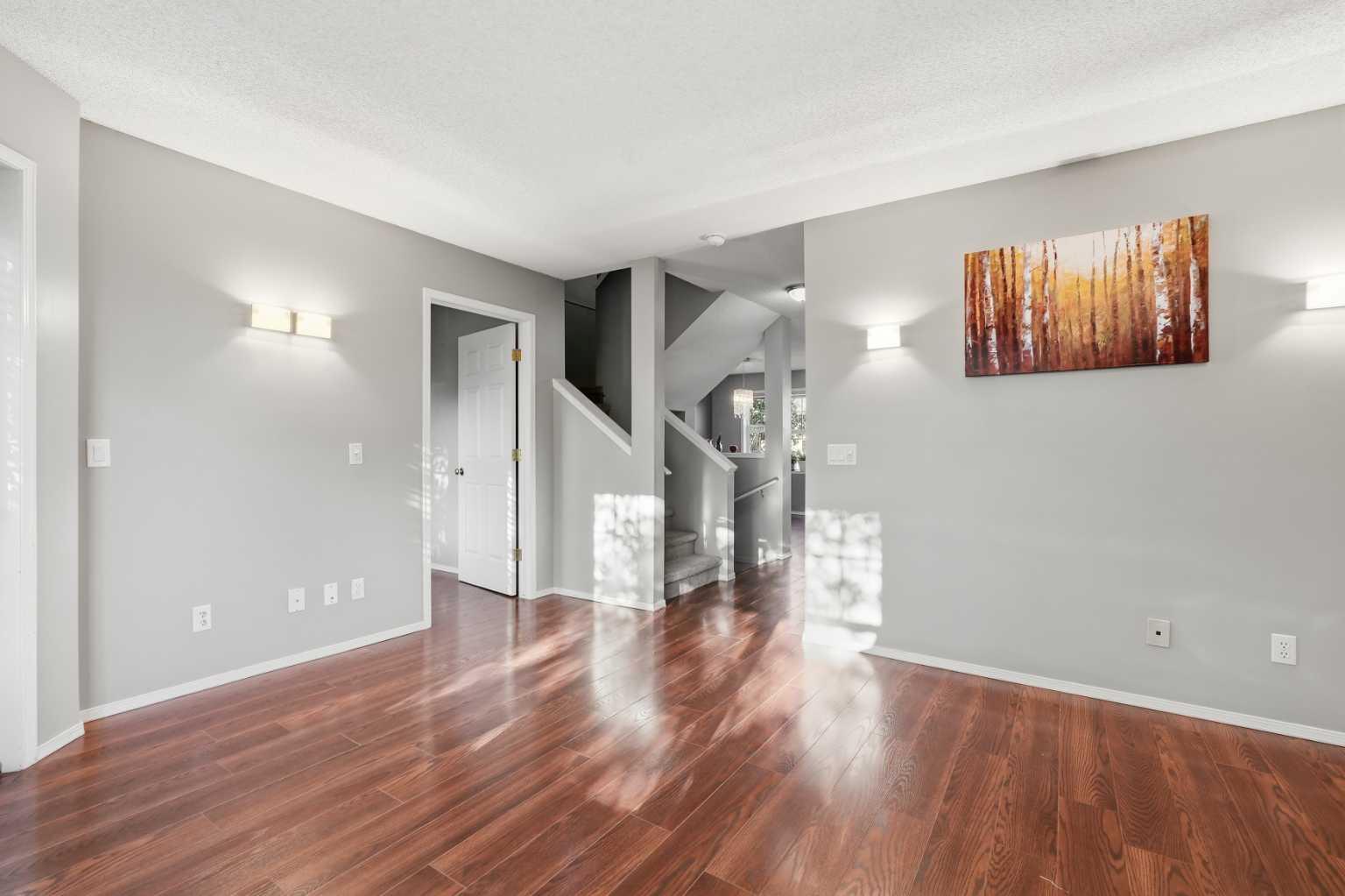 7171 Coach Hill Road SW 3203