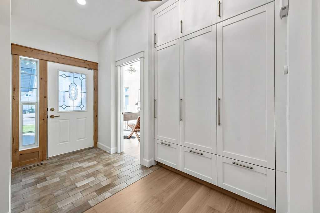119 Citadel Meadow Close NW