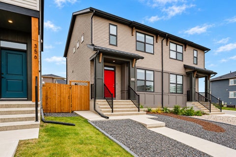 Photo of 360 Hotchkiss Drive SE, Calgary, AB T3S 0J9 (MLS # A2354982)