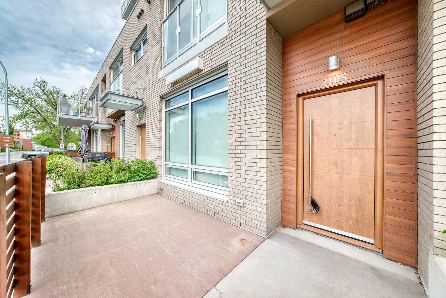 1234 5 Avenue NW 2105