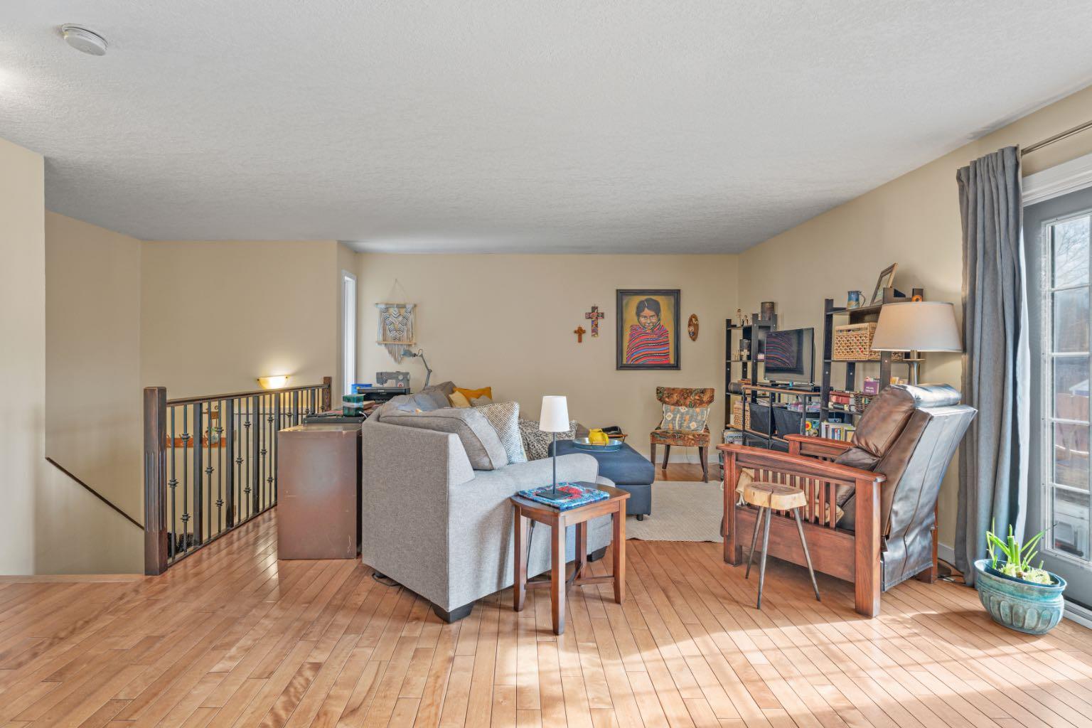 50 8 Avenue SE 8
