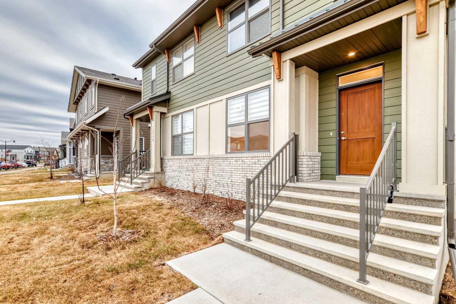 1032 Mahogany Boulevard SE