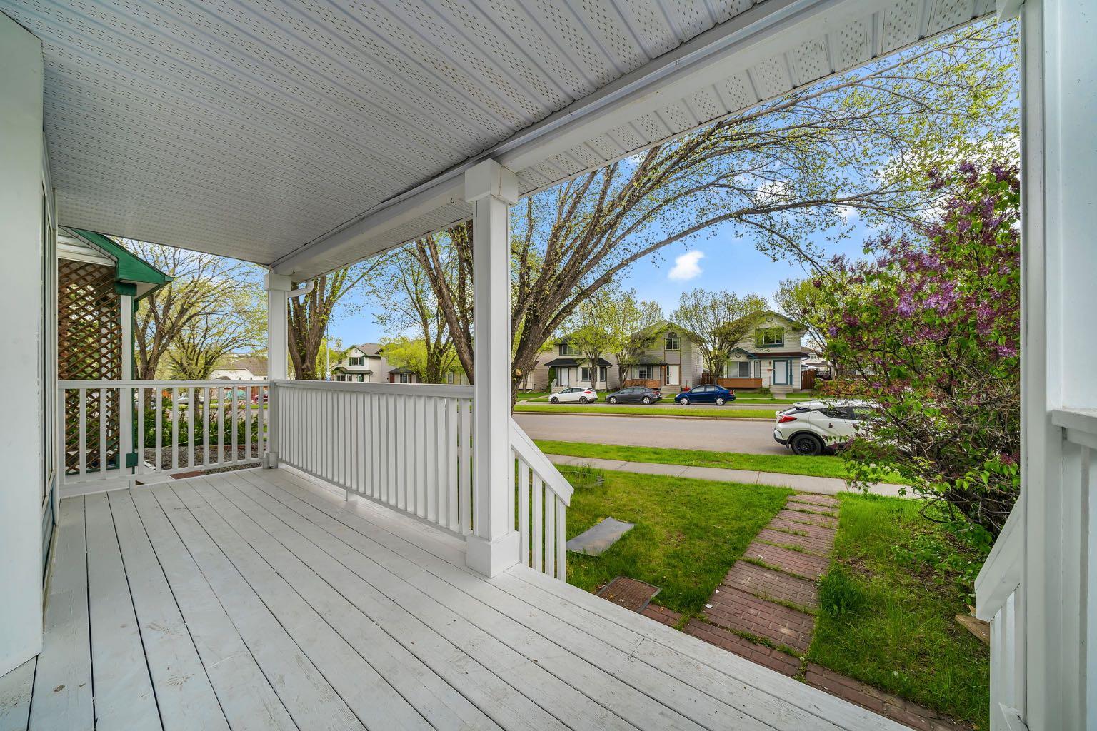 11 Hidden Valley Link NW