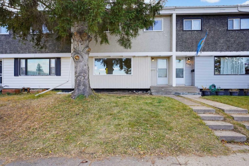 Photo of 407 Terrace Park, Red Deer, AB T4N 1V8 (MLS # A2351088)
