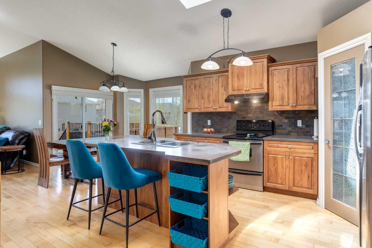19 Rockmont Court NW