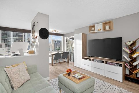 Photo of 626 15 Avenue SW #402, Calgary, AB T2R 0R5 (MLS # A2287656)