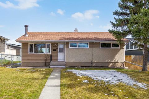 Photo of 5008 2 Street NW, Calgary, AB T2K 0Z3 (MLS # A2303445)