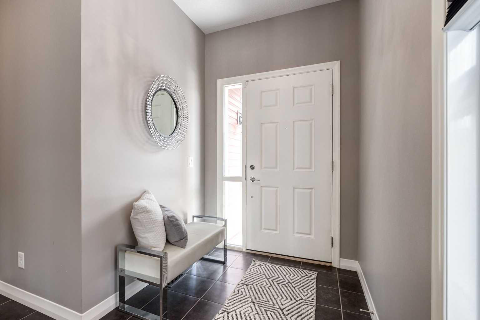 33 Evansglen Drive NW
