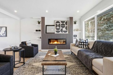 8616 7 Street SW Calgary AB T2V 1G9