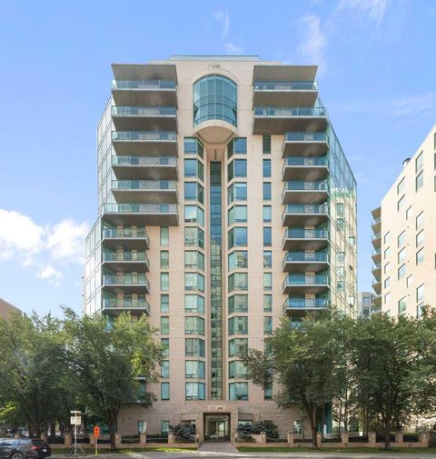 801 2 Avenue SW 902 Calgary AB T2P 4Z9