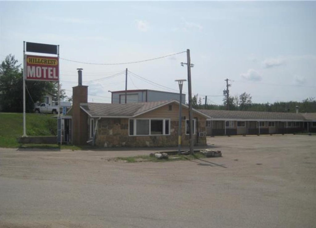 Photo of 504 &amp; 506 Main Street, Manning, AB T0H 2M0 (MLS # A2342680)