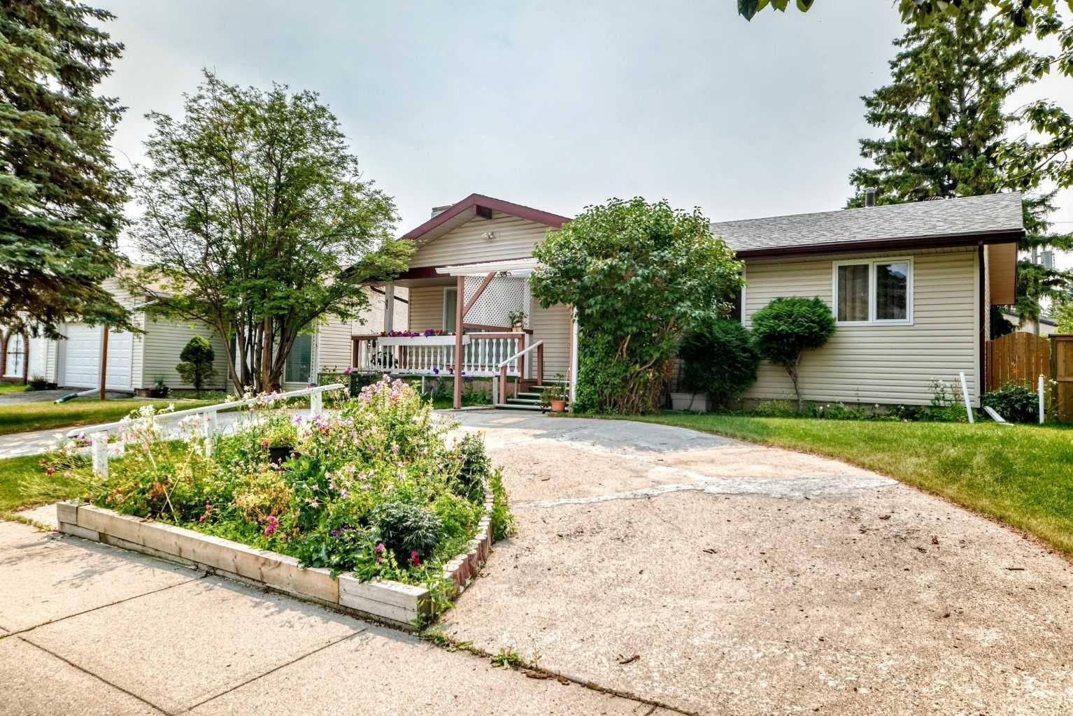 351 Cedarpark Drive SW
