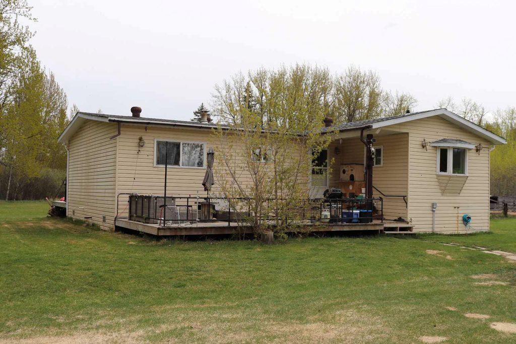 Photo of 54525 Range Road 142B, Rural Yellowhead County, AB T7E 3Z4 (MLS # A2313818)