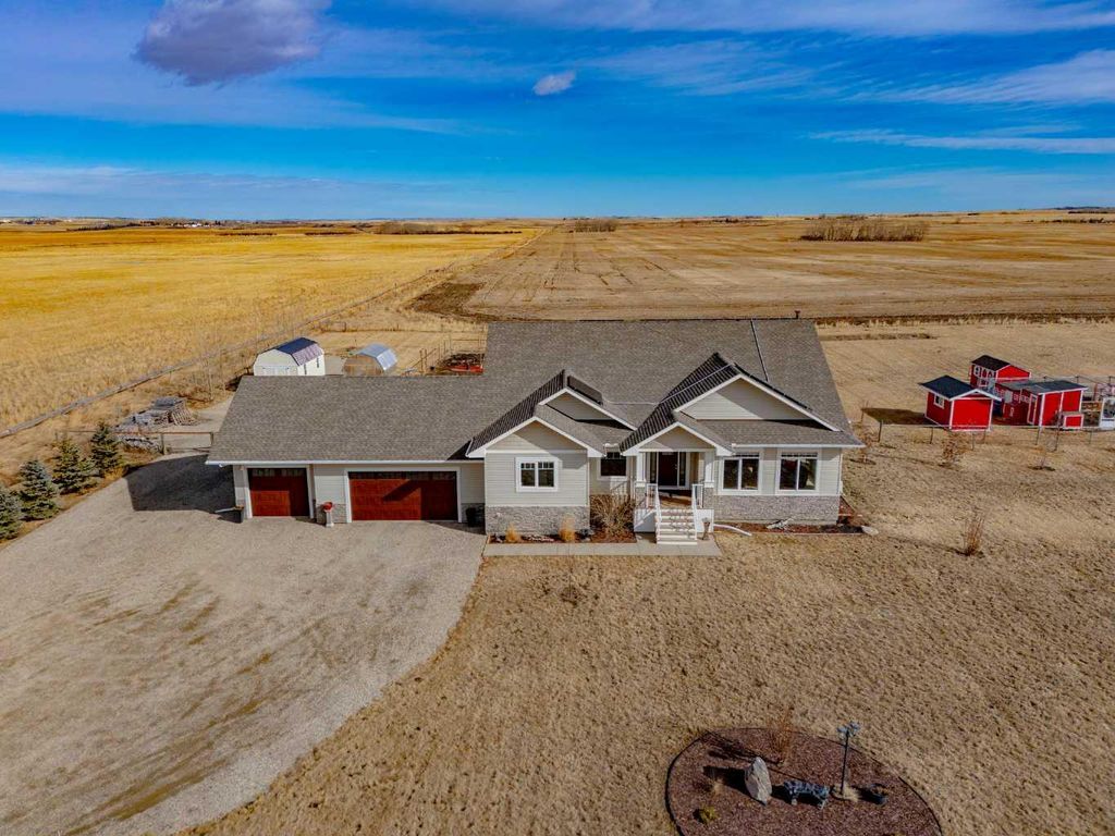 Photo of 252039 Range Road 255, Rural Wheatland County, AB T1P 0W3 (MLS # A2294091)