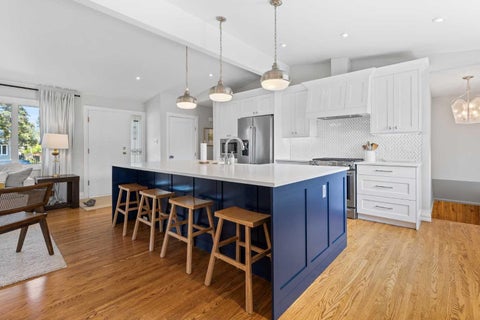 Photo of 27 Gordon Drive SW, Calgary, AB T3E 5A6 (MLS # A2230173)