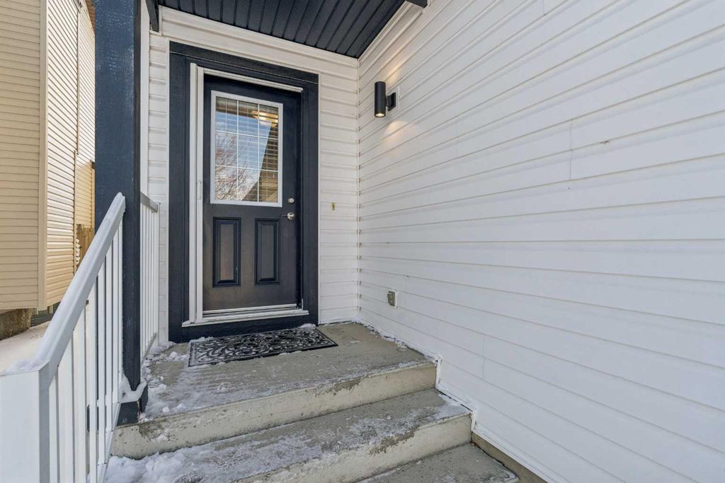 Photo of 85 Silverado Range View SW, Calgary, AB T2X 0E1 (MLS # A2293309)