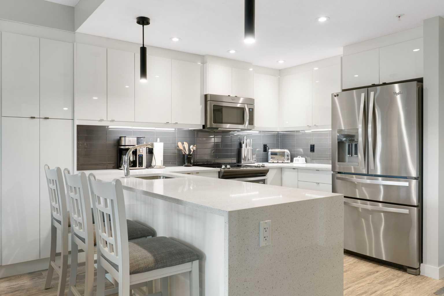 15 aspenmont Heights SW 227