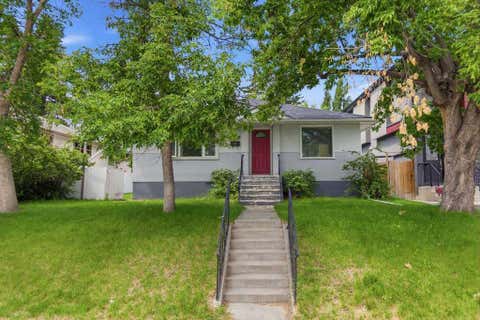 Photo of 2219 35 Street SW, Calgary, AB T3E 2X7 (MLS # A2325348)
