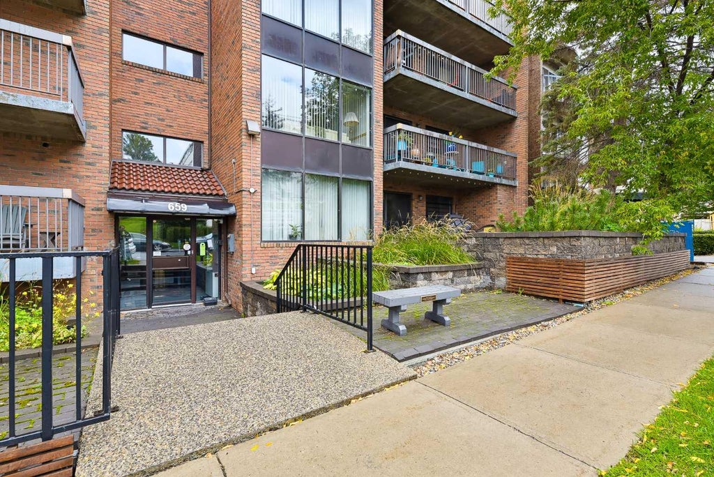 Photo of 659 4 Avenue NE #205, Calgary, AB T2E 0J9 (MLS # A2344245)