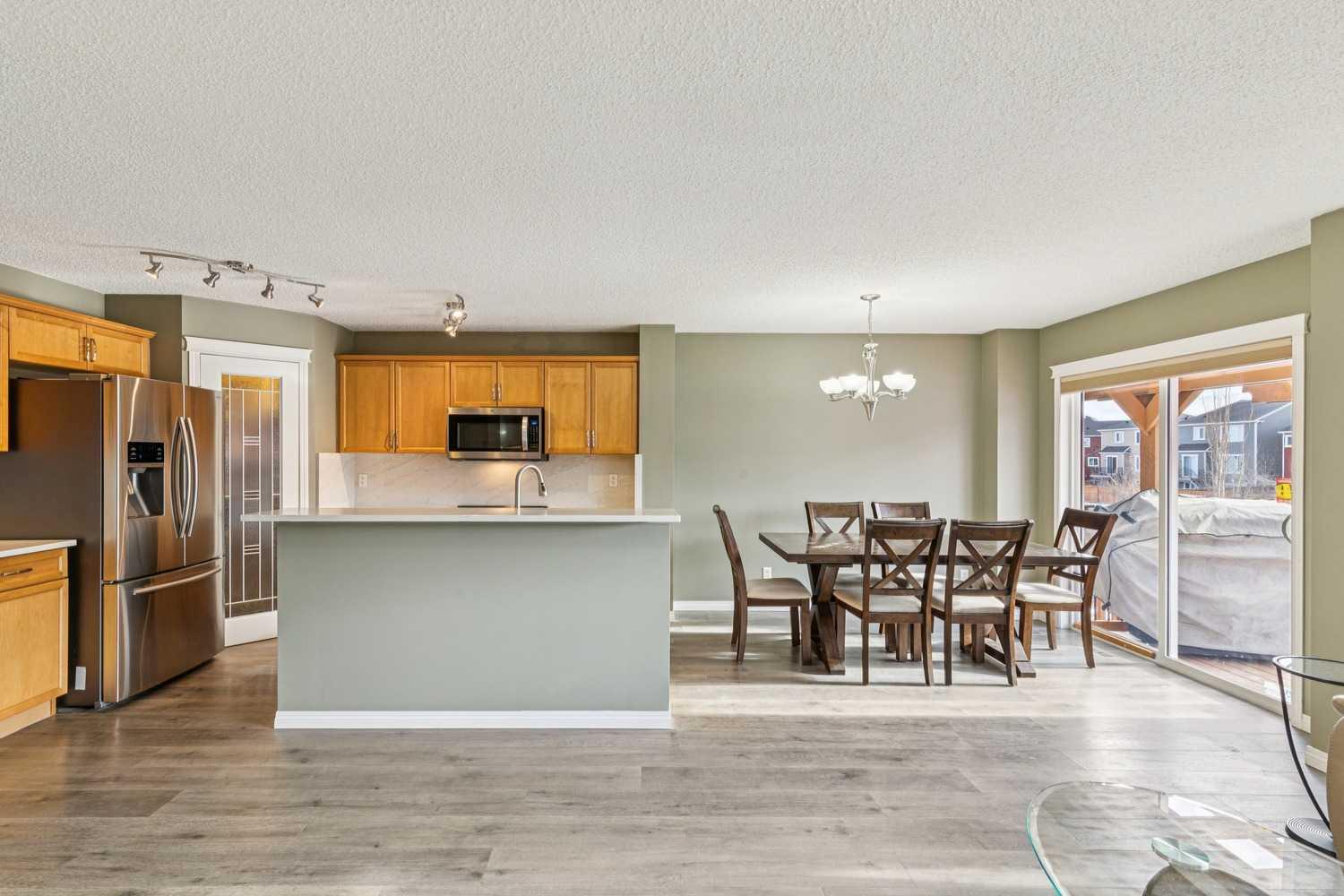 460 Silverado Plains Circle SW