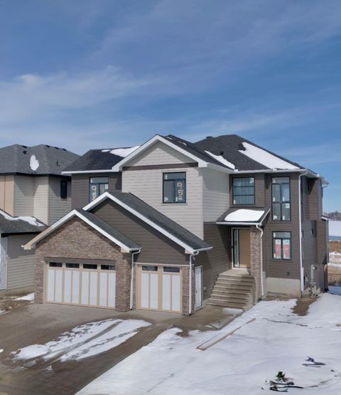 Photo of 952 SOUTH SHORE Terrace, Chestermere, AB T1X 3G2 (MLS # A2299862)
