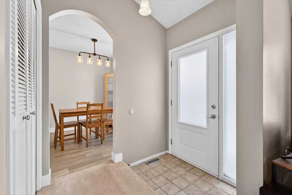 Photo of 196 Deersaxon Circle SE, Calgary, AB T2J 6R5 (MLS # A2284902)