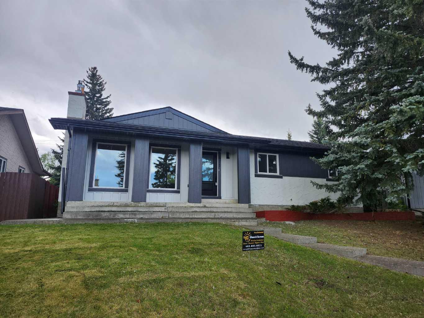 471 Cedarpark Drive SW